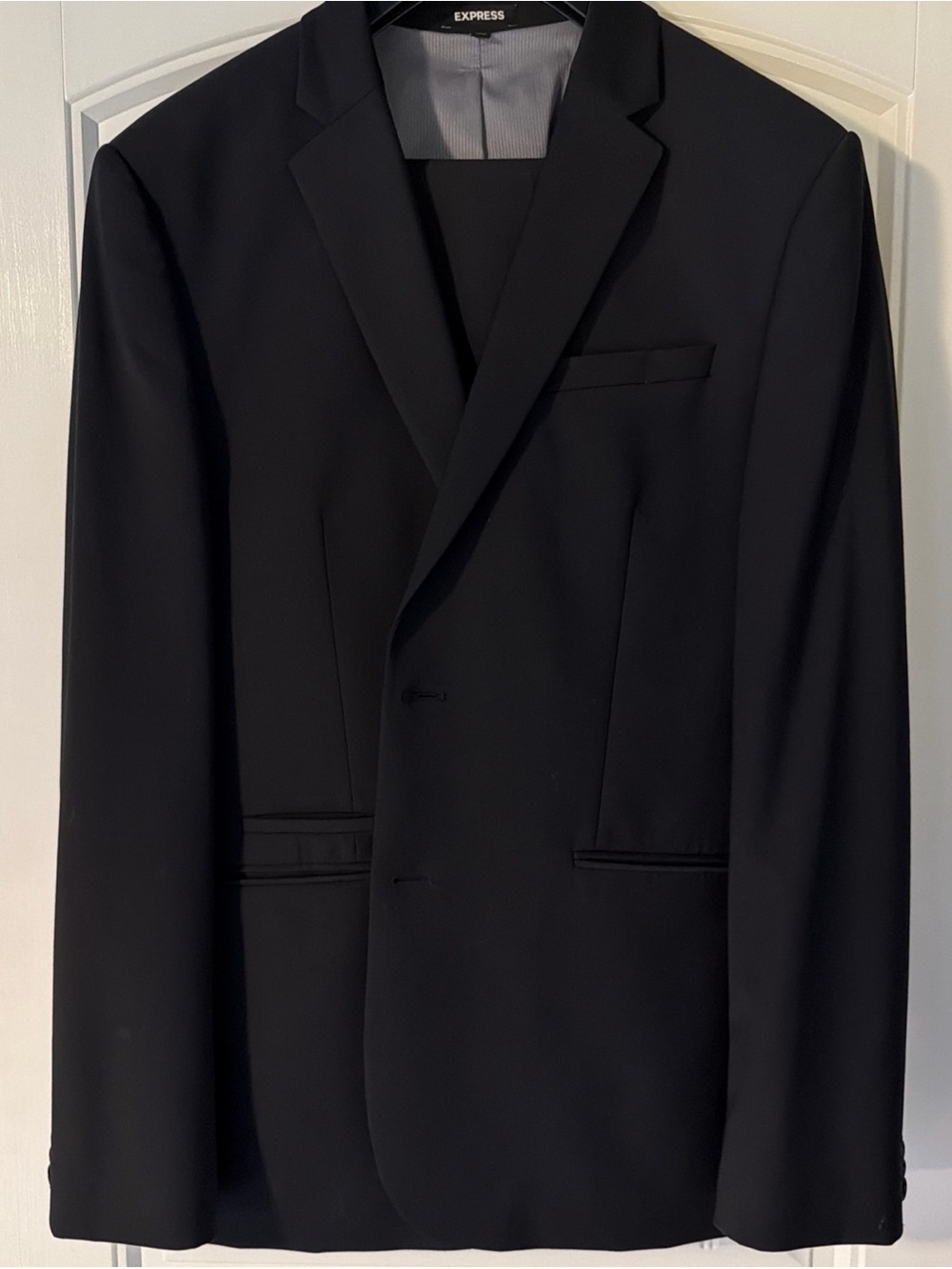 Express Mens 42L Suit Jacket & 33x32 Pants Slim Black Wool Blend Stretch 2 piece